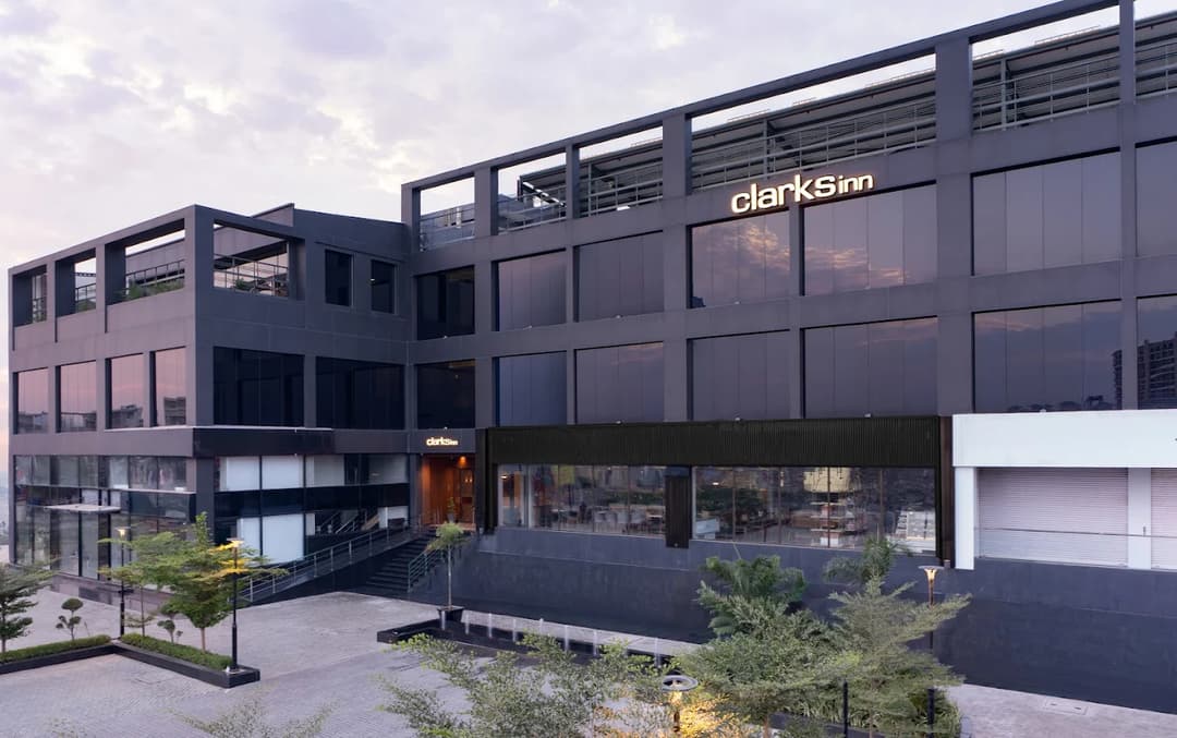 hotels in kharar near chandigarh